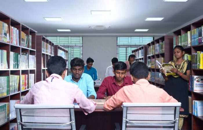 Students reading in Library at MITCAT