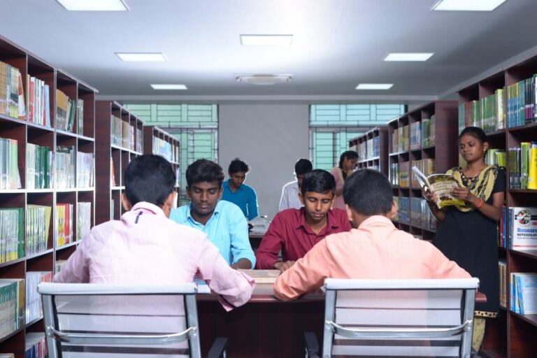 Students reading in Library at MITCAT